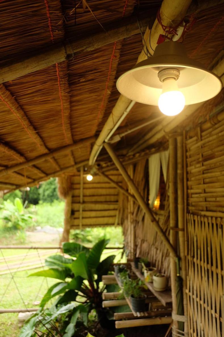 Royal Mountain Hut Hotel Ratchaburi Cameră foto