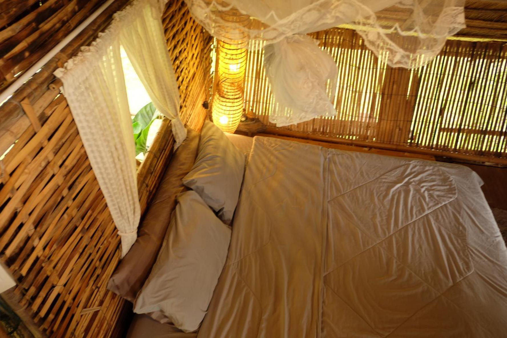 Royal Mountain Hut Hotel Ratchaburi Exterior foto
